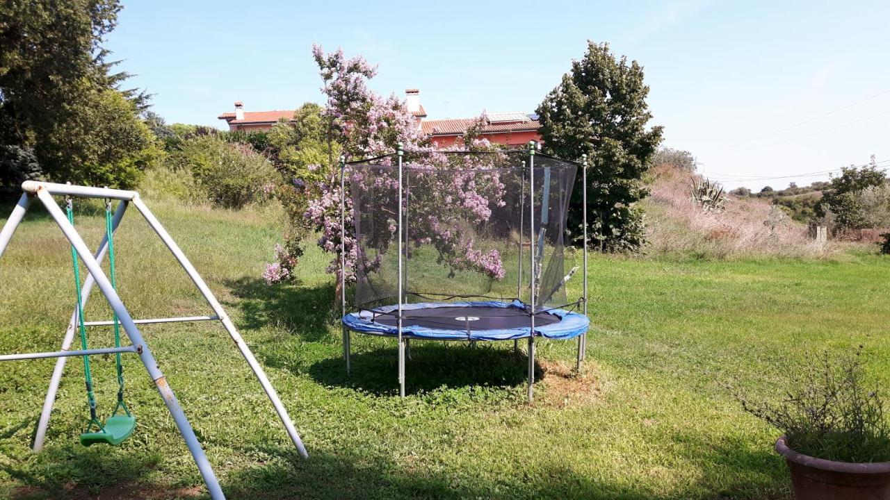 Grazioso Appartamento In Villa Bracciano  Buitenkant foto
